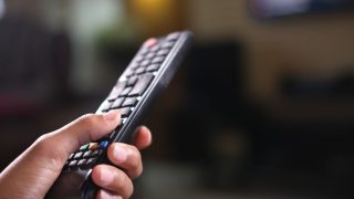 自宅で動画配信を楽しむイメージ